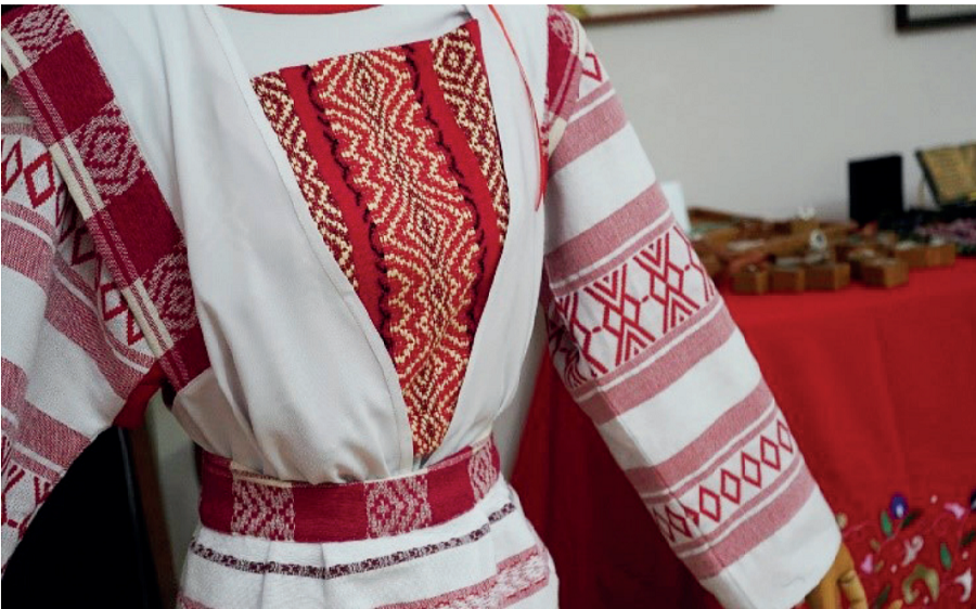 Проект «Национальный костюм в современном мире» реализован на Алексеевской фабрике в Татарстане